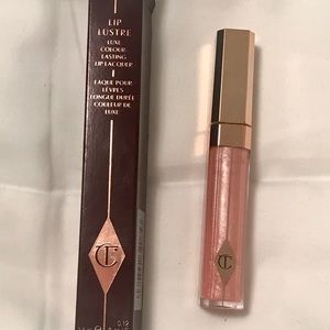 NEW never used. Lip Lustre Lip Gloss in Blondie